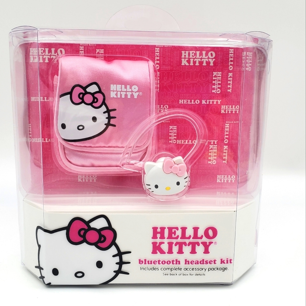 Hello Kitty Bluetooth Earbud Headset USB Wall/Car Charger Case Multi Size Tips